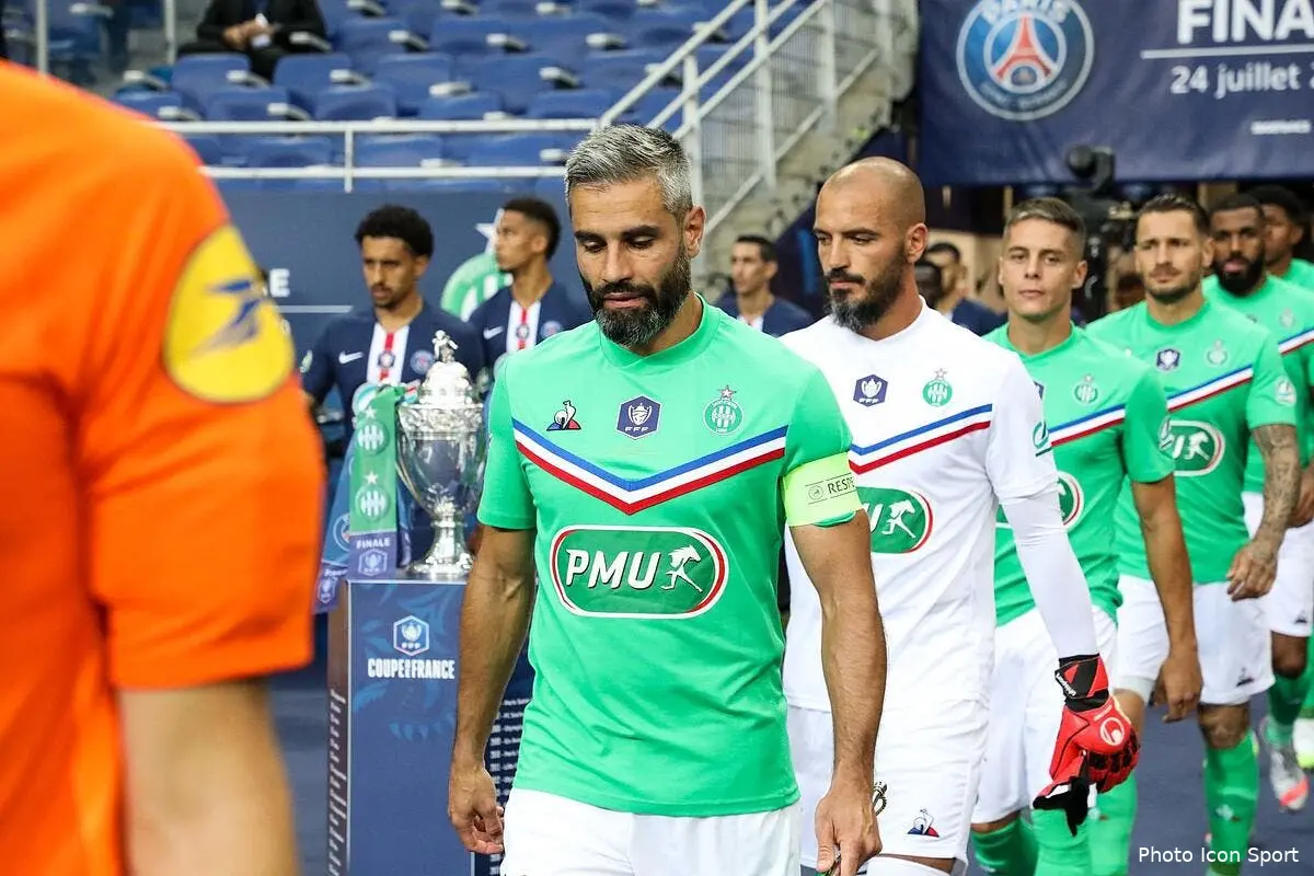 asse malgre l histoire mbappe loic perrin annonce sa retraite icon 7o2a0302290485