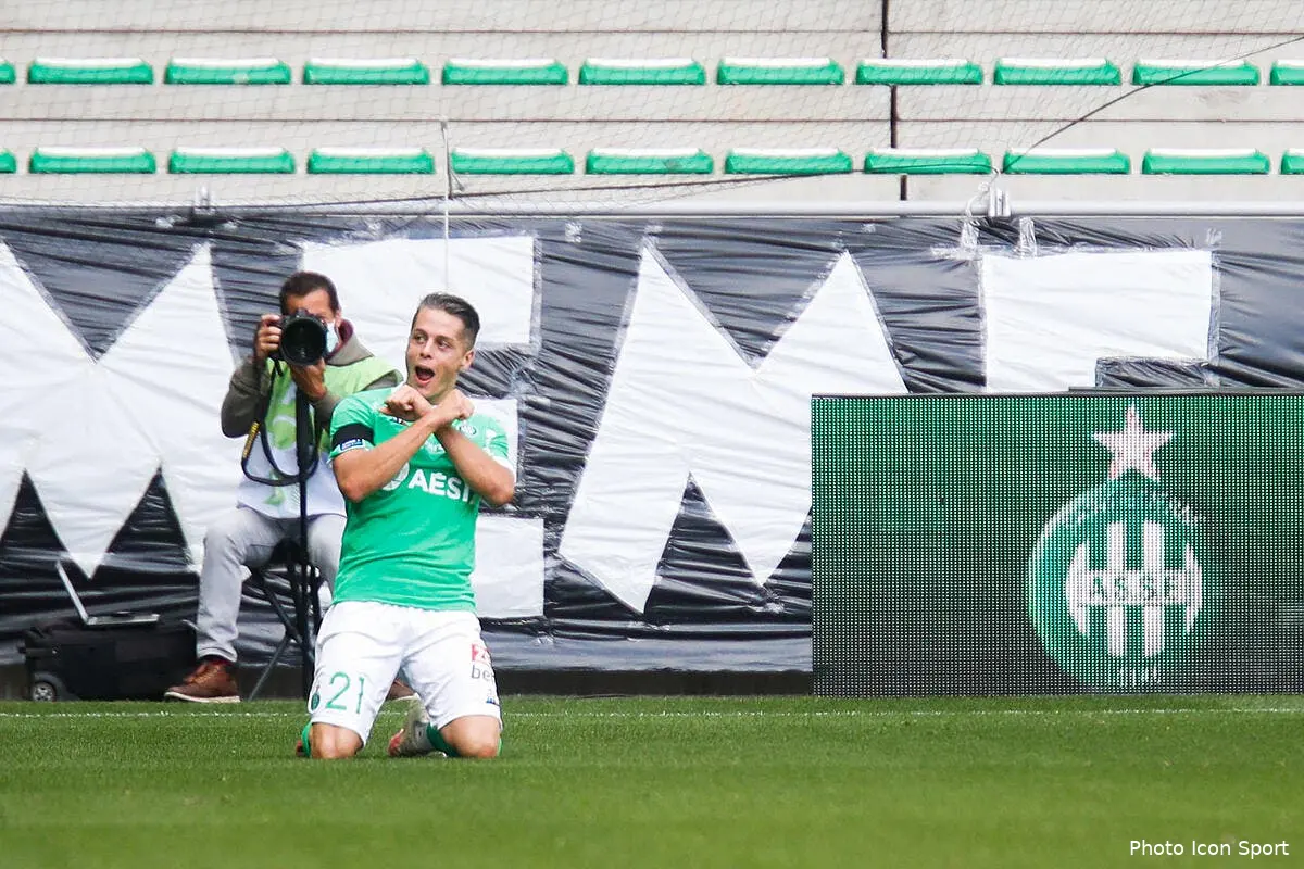 asse un double et hamouma demande une prolongation icon 25i6705 copie293253