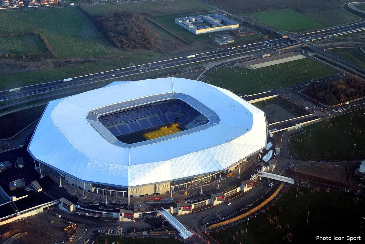 Avis favorable, le Parc Olympique Lyonnais reçoit le feu....vert !