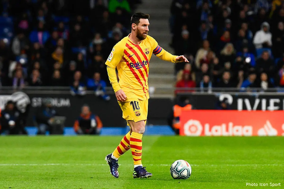 barca messi ne pense plus aux buts coucou cristiano ronaldo icon sr 200104 014275625