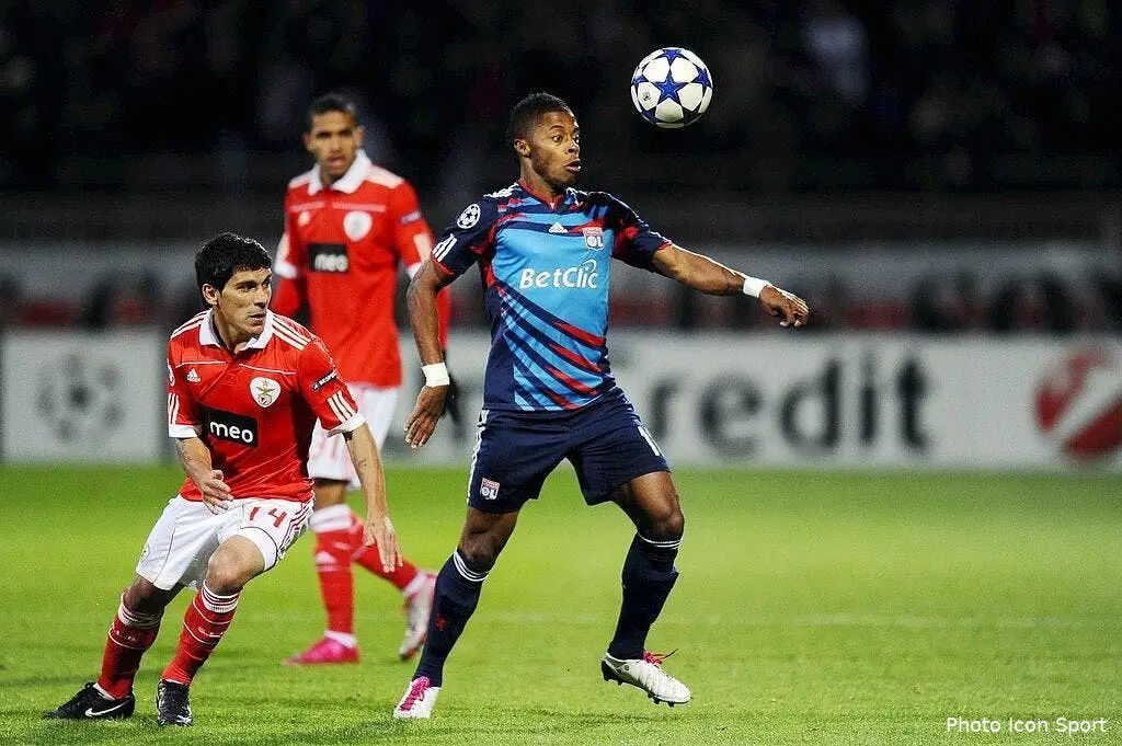 benfica le tres haut niveau pour bastos 61936 11470