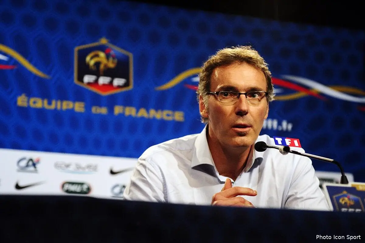 Blanc accuse certains clubs d'abuser avec les Bleus