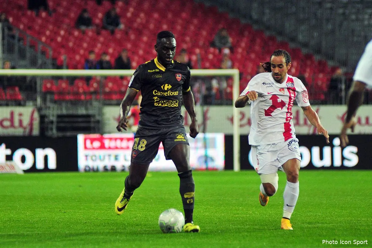 Brest remet les gaz en Ligue 2