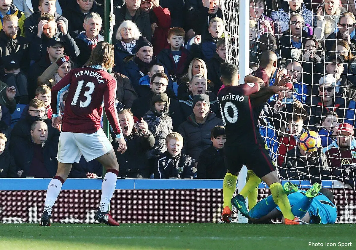 Burnley - Manchester City : 1-2