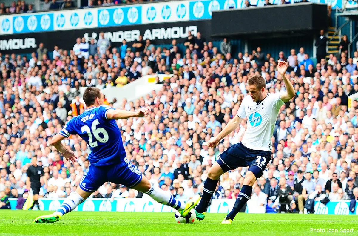 chelsea accroche tottenham sigurdsson66479