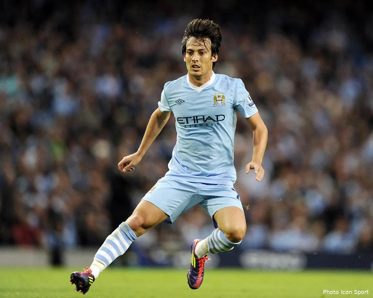 City bat Arsenal et repasse en tête