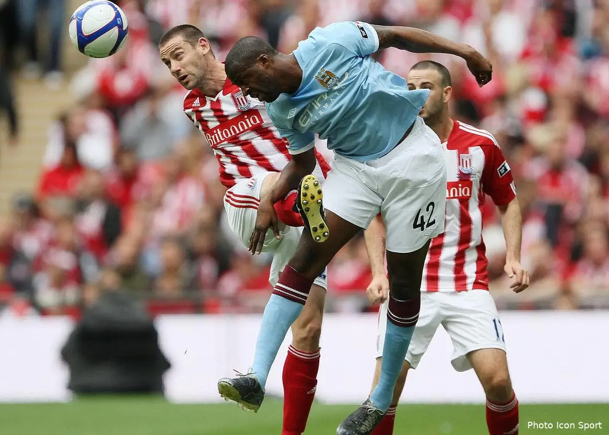 City s'offre la Cup et Manchester est en feu