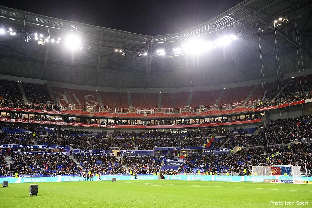 coronavirus aulas met le groupama stadium a disposition icon bap 010320 93 093282405