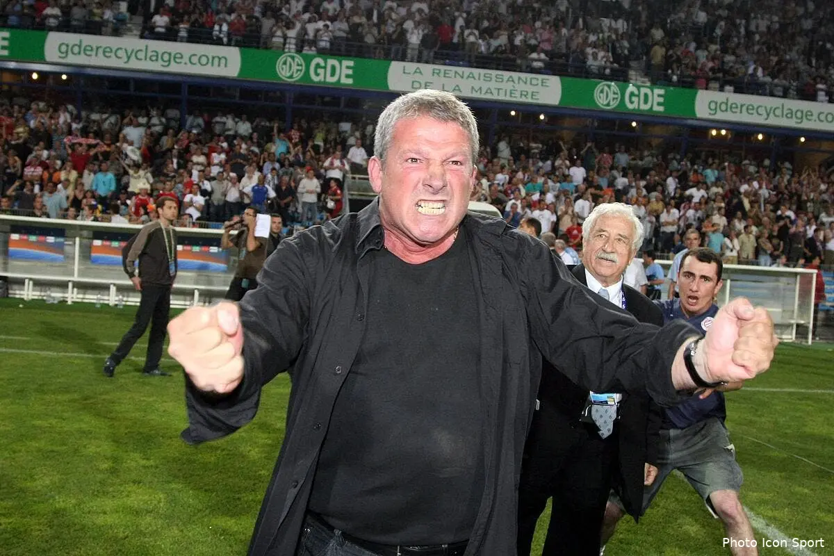Courbis avait dit oui à Monaco, c'est Simone qui a été désigné