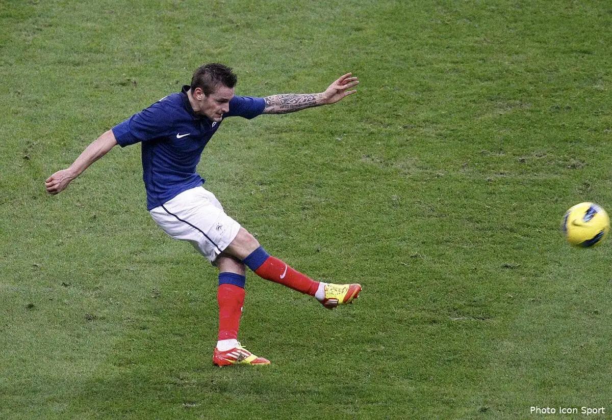 Debuchy espère avoir grillé Sagna ou Reveillère en vue de l’Euro