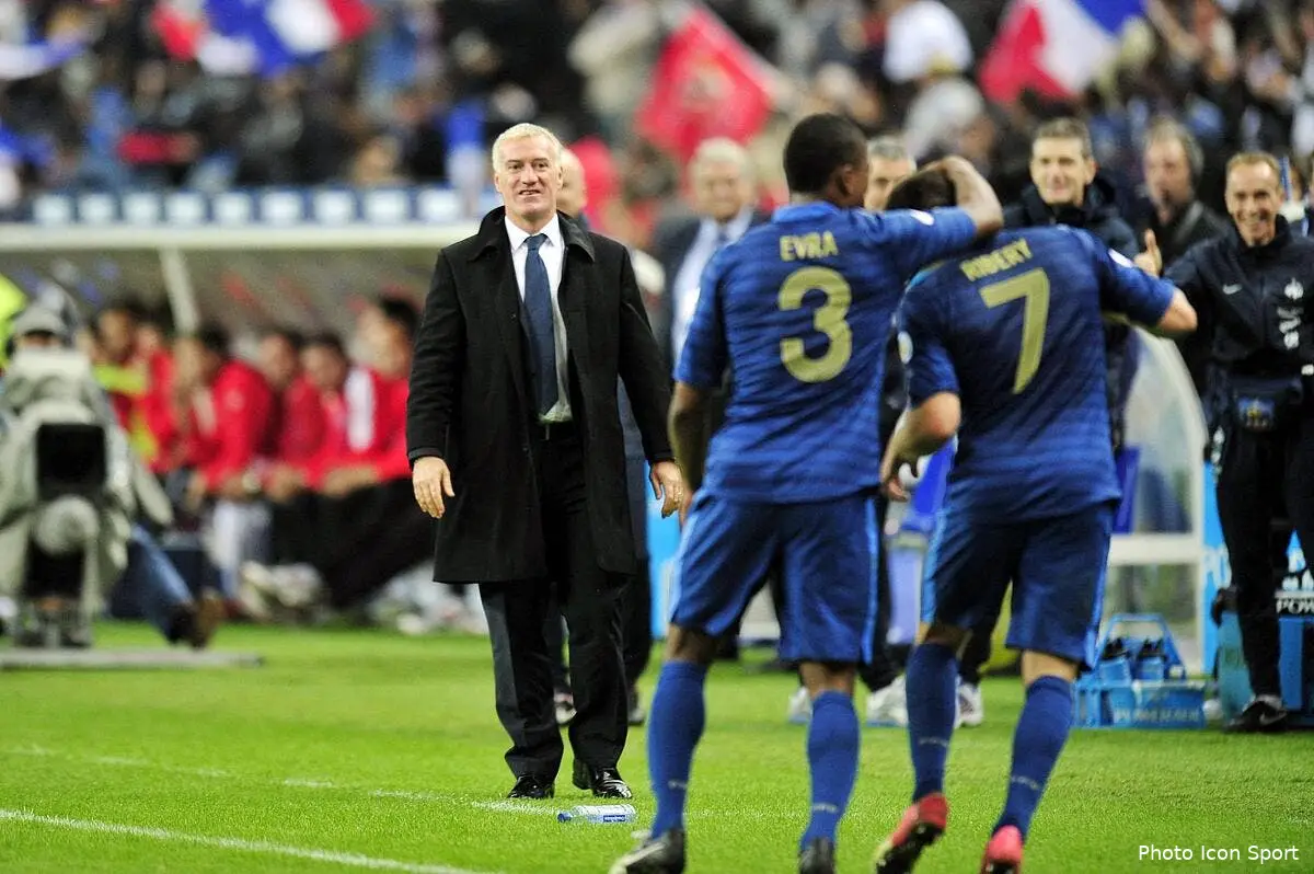 Deschamps mis sur le grill au sujet de la sélection d’Evra