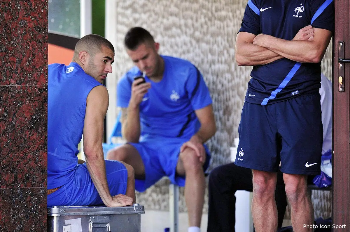 Domenech épargne Blanc, et cible Benzema et Ménez