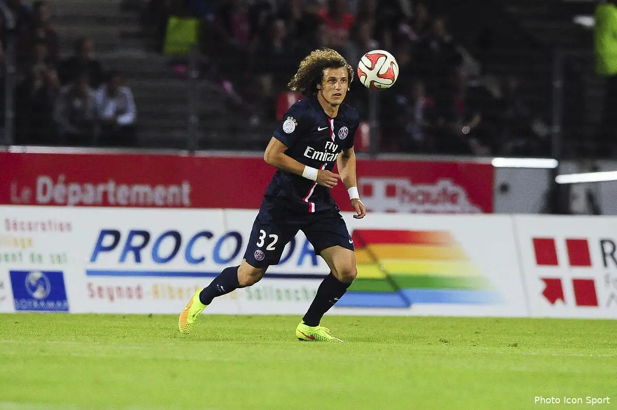 Du Mondial au PSG, David Luiz ne passera pas sur le divan