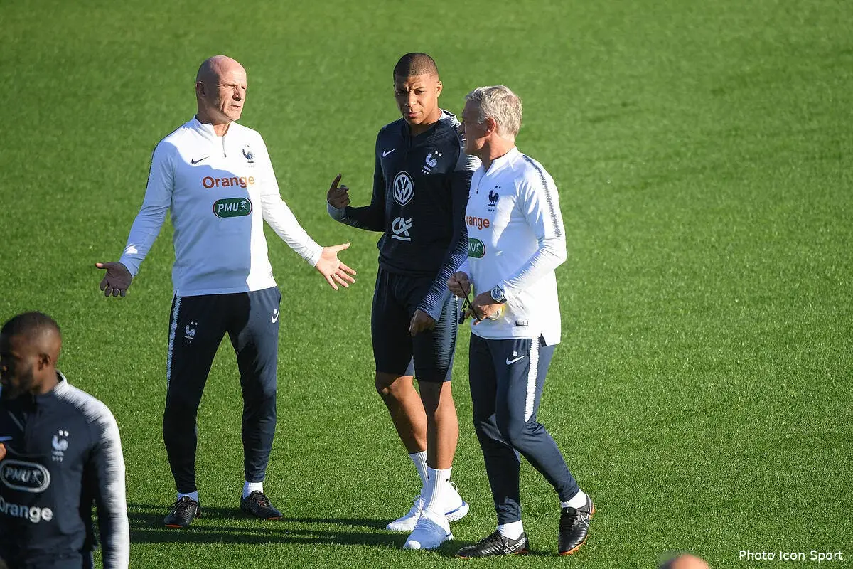 edf comment stopper mbappe deschamps le montre en images deschamps 27233163