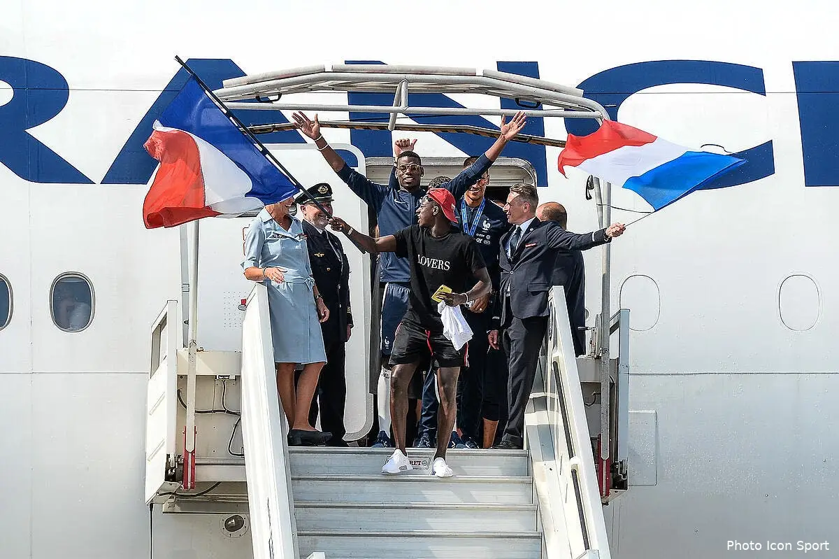 EdF : Des remarques rageuses sur les Bleus, Benjamin Mendy répond avec classe