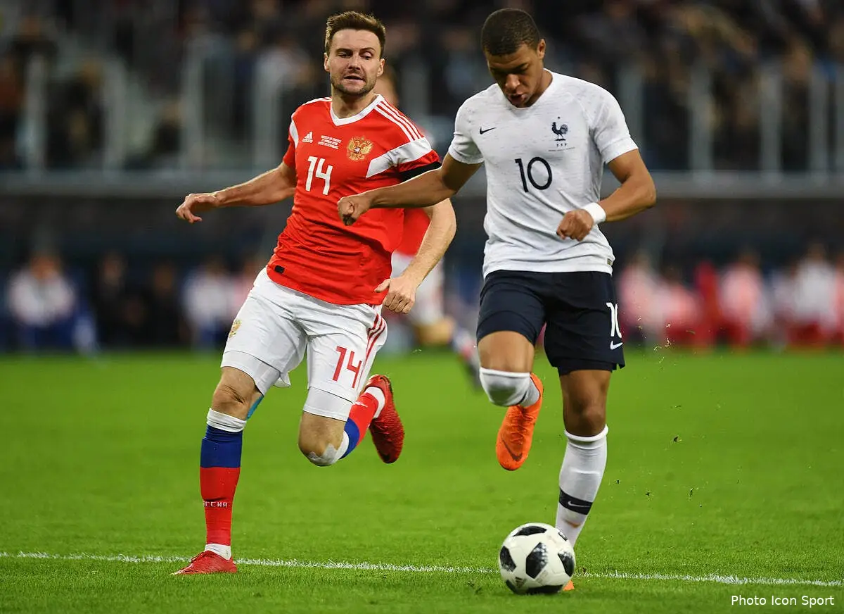 edf mbappe en pointe dugarry a cru voir la legende ronaldo mbappe 39214103