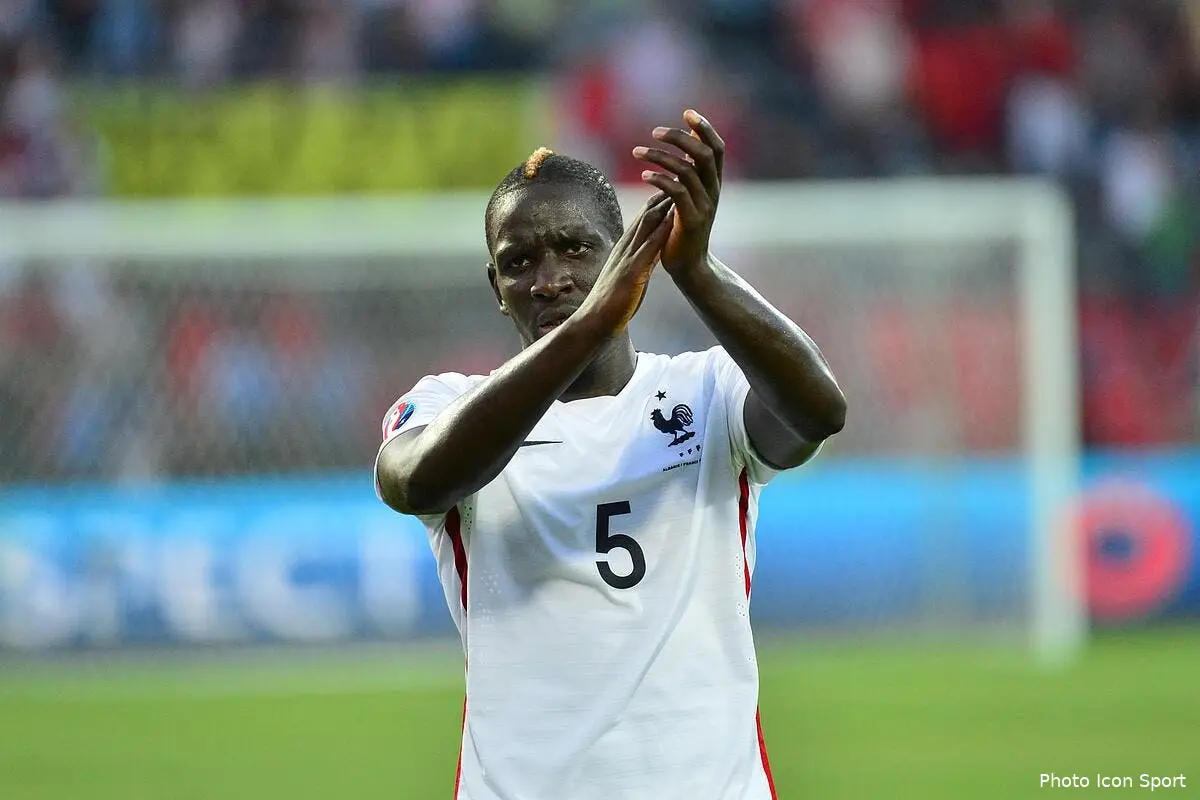 EdF : Mamadou Sakho lance une énorme Marseillaise au milieu des Anglais