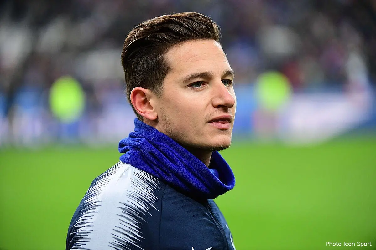 EdF : Thauvin sifflé, le Stade de France se rattrape