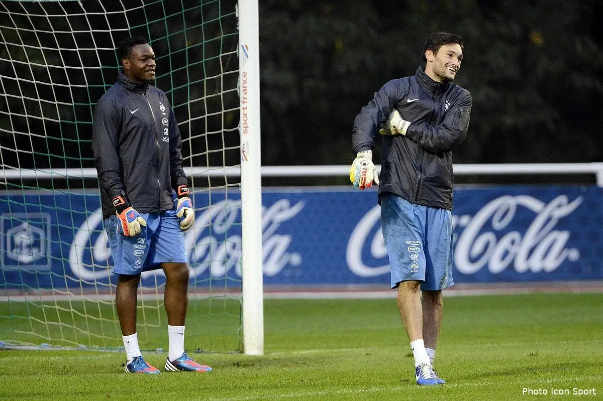 elie baup laisserait lloris sur le banc en equipe de france mandanda lloris65361