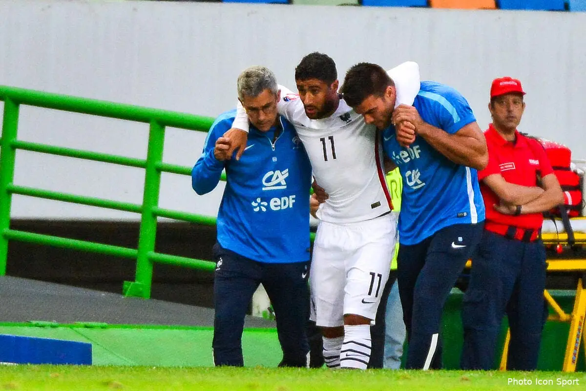 Entorse du genou pour Fékir
