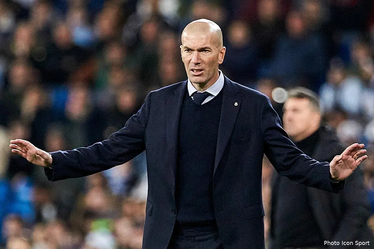 esp le real madrid tombe et laisse le barca en tete icon am200216 119279029