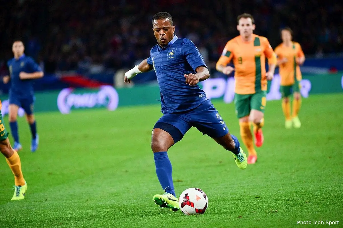 Evra doit-il être viré des Bleus demande Riolo ?