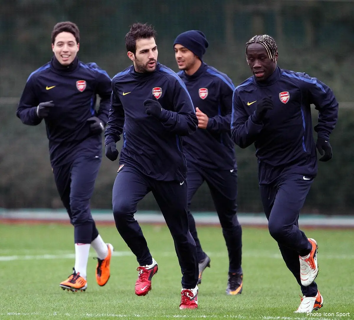 Fabregas restera à Arsenal selon Sagna