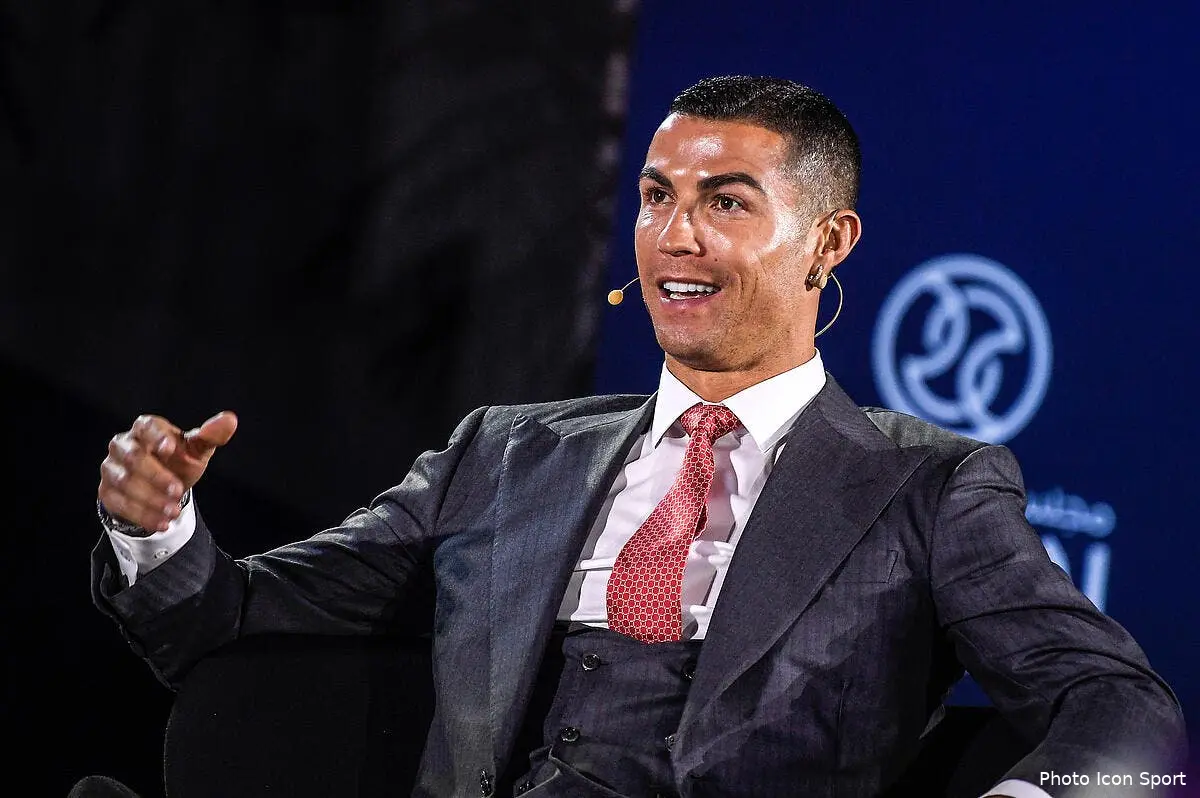 foot messi ou cristiano ronaldo le roi n hesite pas icon lp 12196301 302925