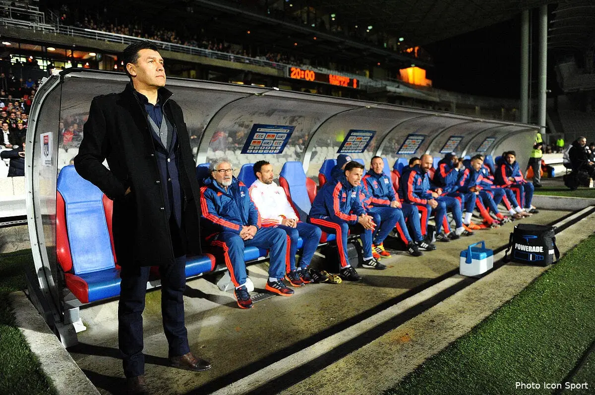 Fournier ne tenait plus son vestiaire balance Aulas