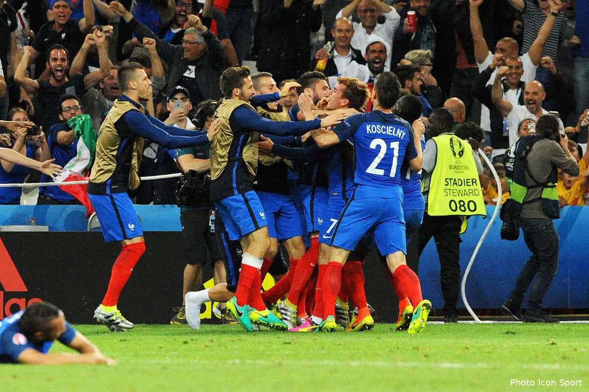 France : Aulas fan d'Antoine, de Dimitri et de DD