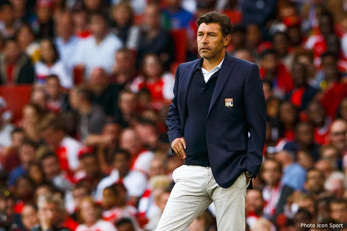 france aulas propose un ancien coach de l ol pour les bleues fournier 14154326