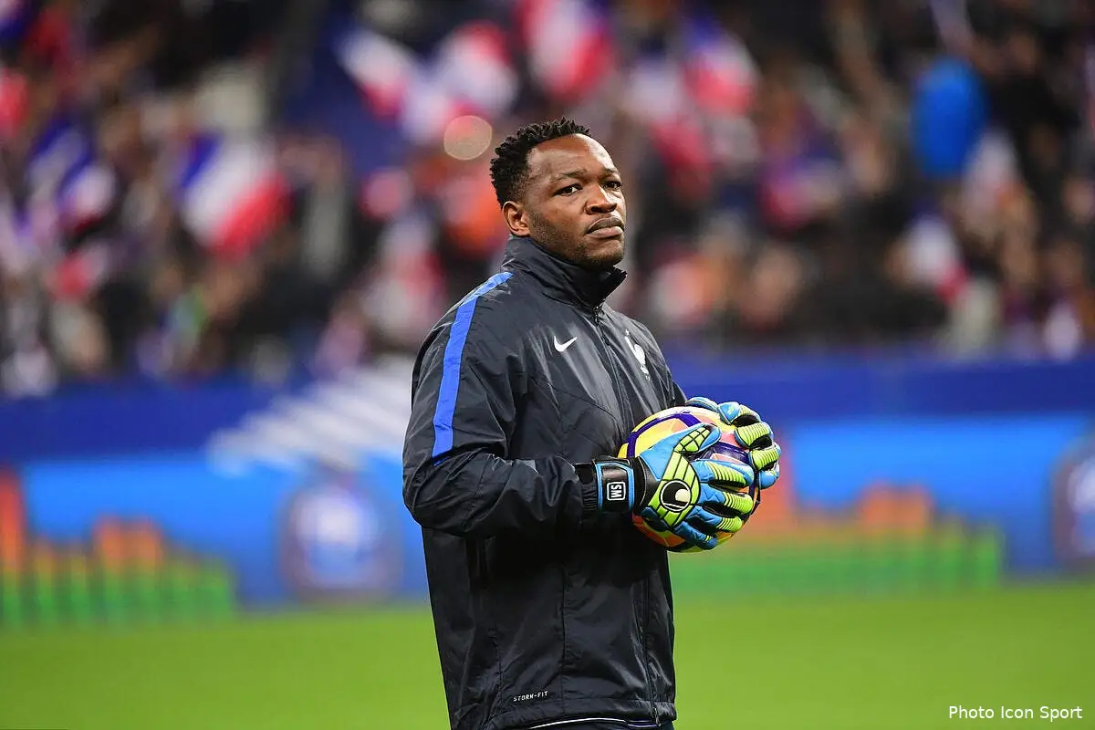 France : Mandanda titulaire face à la Côte d’Ivoire