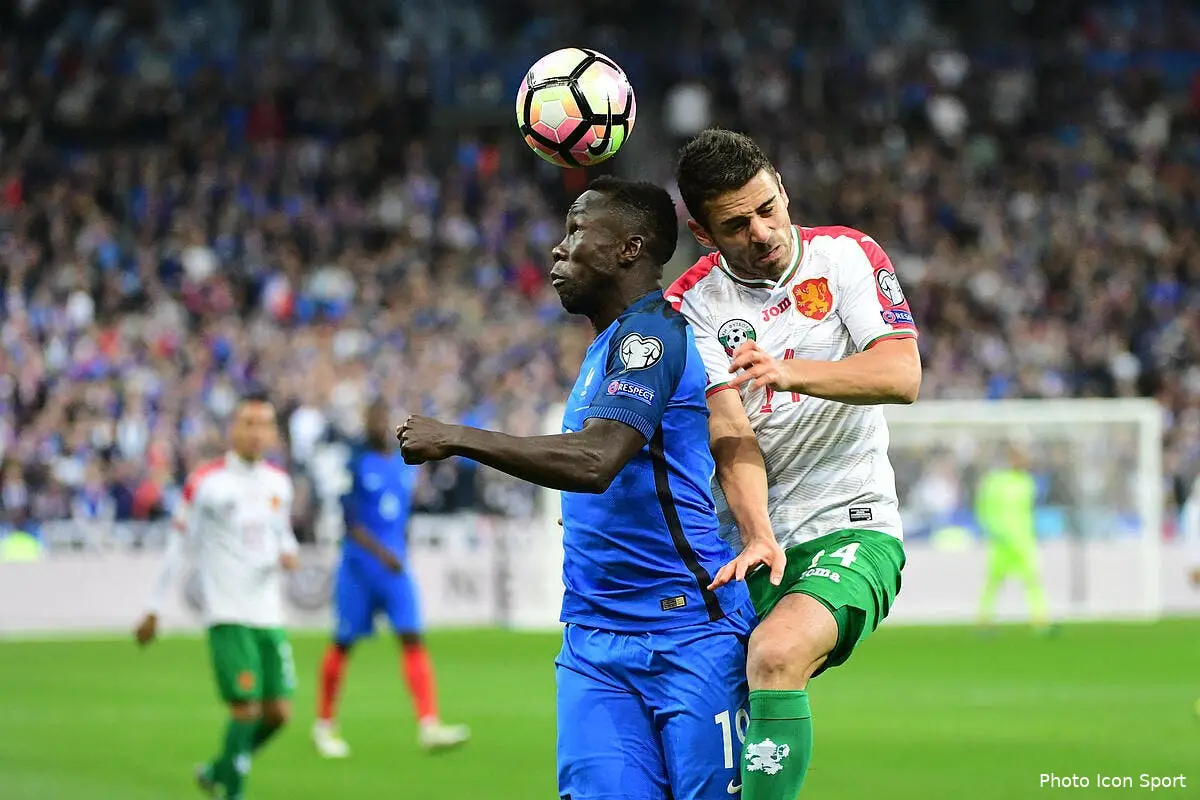 France : Sagna blessé, Corchia appelé