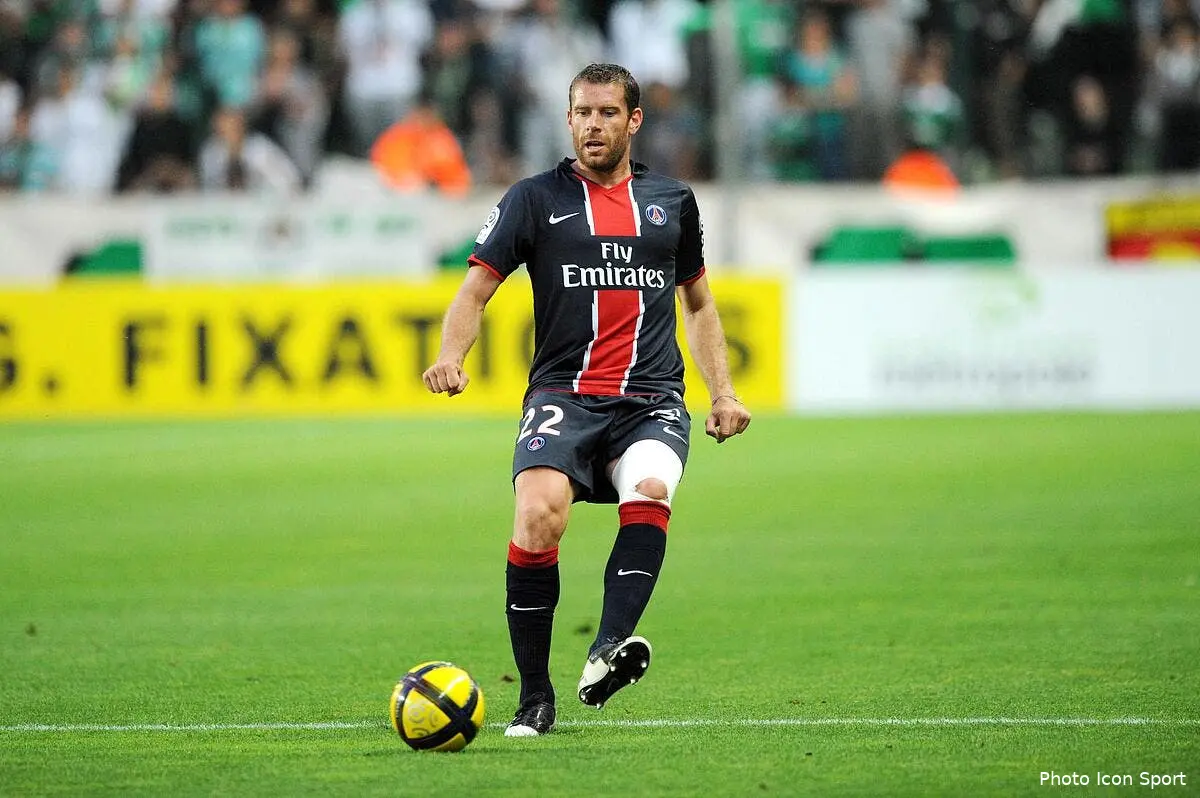 Garde veut faire finir Sylvain Armand à l'OL
