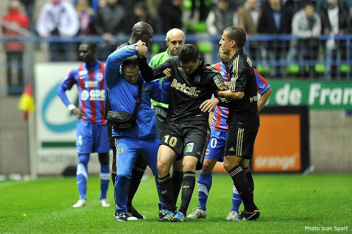 Gignac out plus d'un mois ! C'est la double peine pour l'OM
