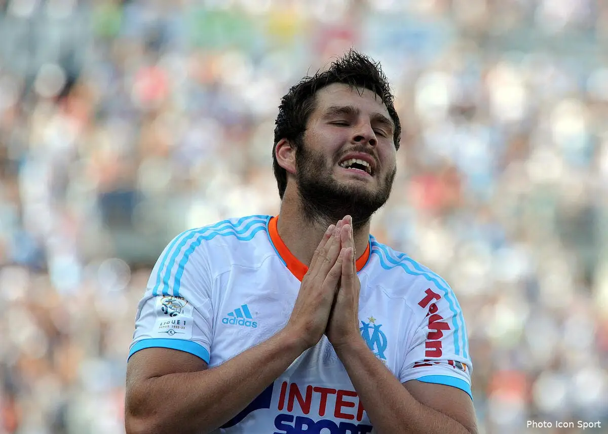 Gignac pourra revenir chez les Bleus s'il confirme avec l'OM