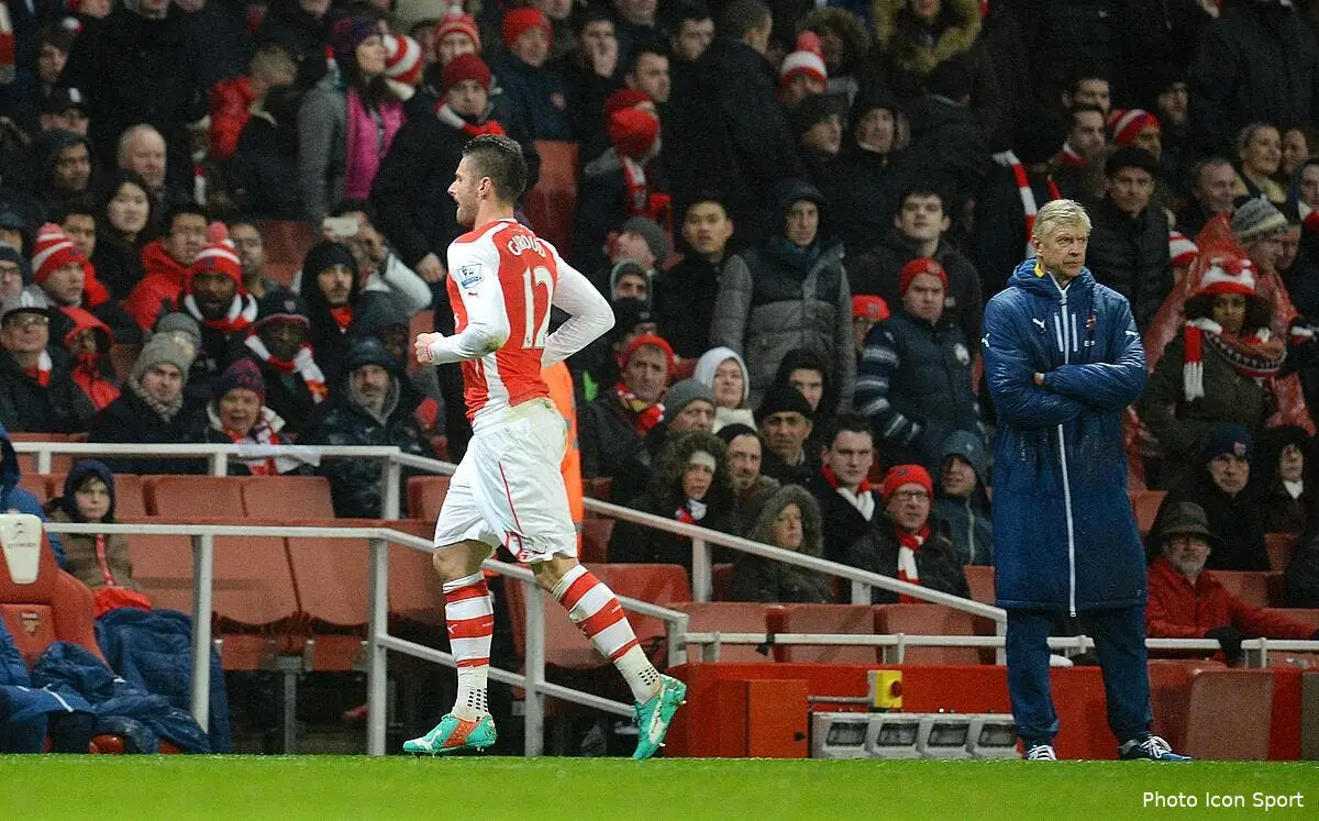 Giroud suspendu 3 matches après son coup de sang