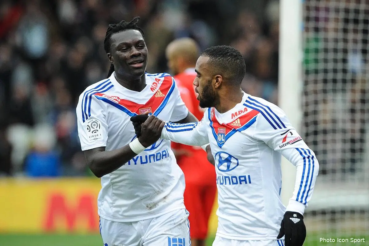 Gomis et Lacazette frappent, et l'OL est parti