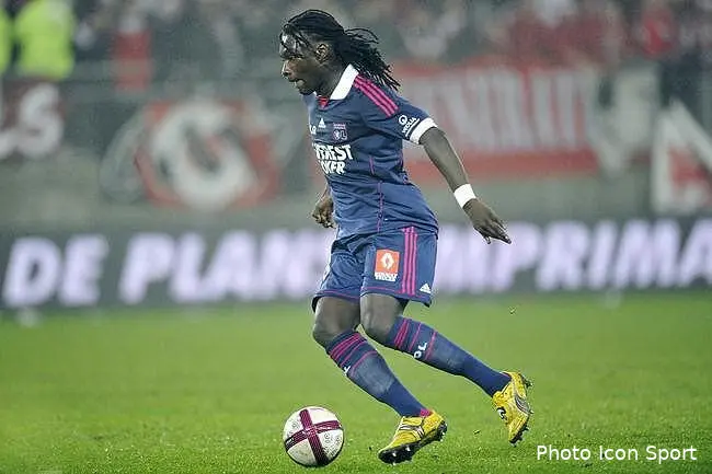 Gomis, le buteur aux pieds glacés de l'OL