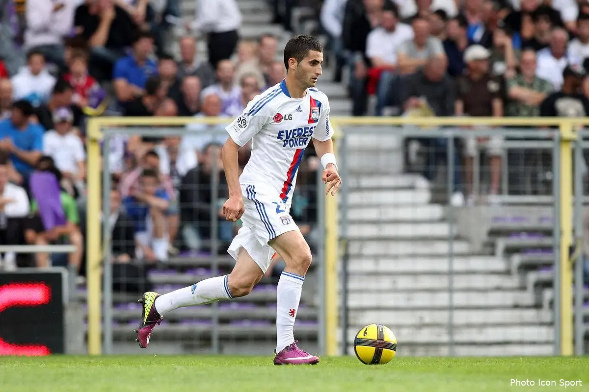 Gonalons n'est pas dans le onze mis en place avant OL-Ajax