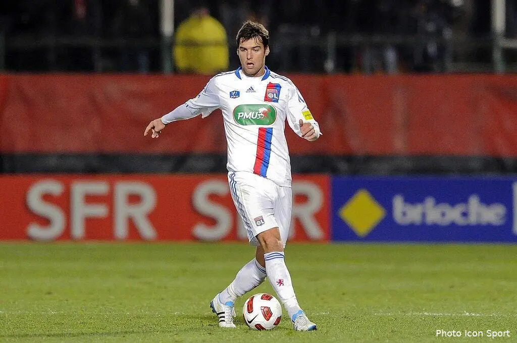 gourcuff et cissokho n inquietent pas aulas 66423 14853