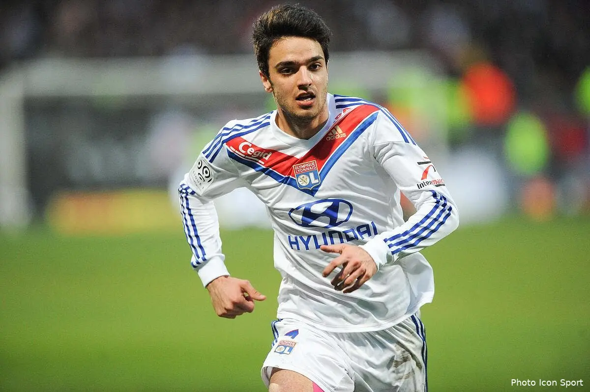 Grenier suspendu pour sa blague sur l'arbitre d'OL-ASSE