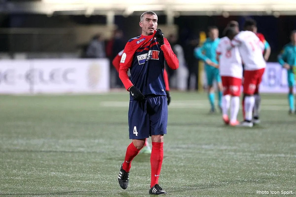 jeune retraite cet ancien parisien veut bouger les jeunes leroy113077