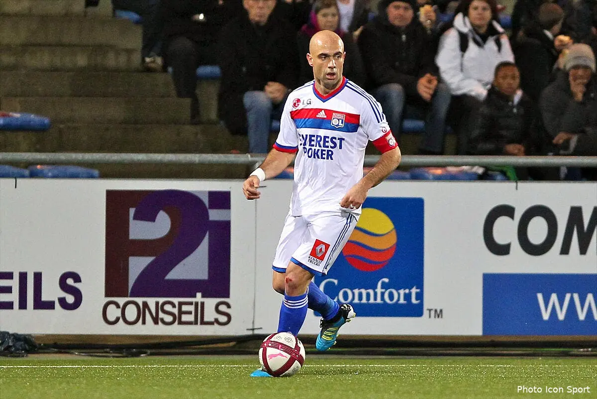 « Jouer tous les trois jours », mission impossible pour Cris