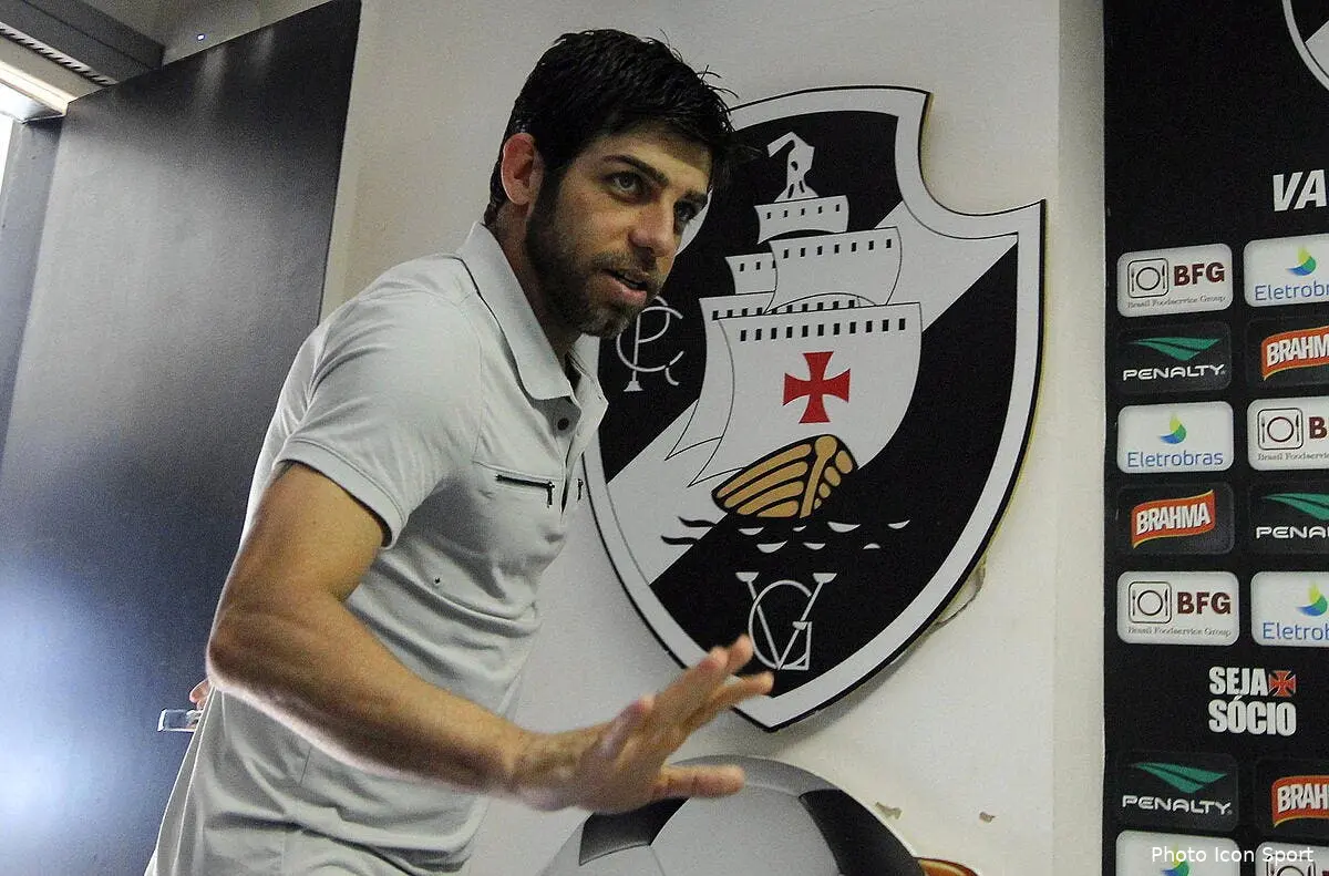 Juninho gravement blessé, la fin d'une légende de l'OL ?