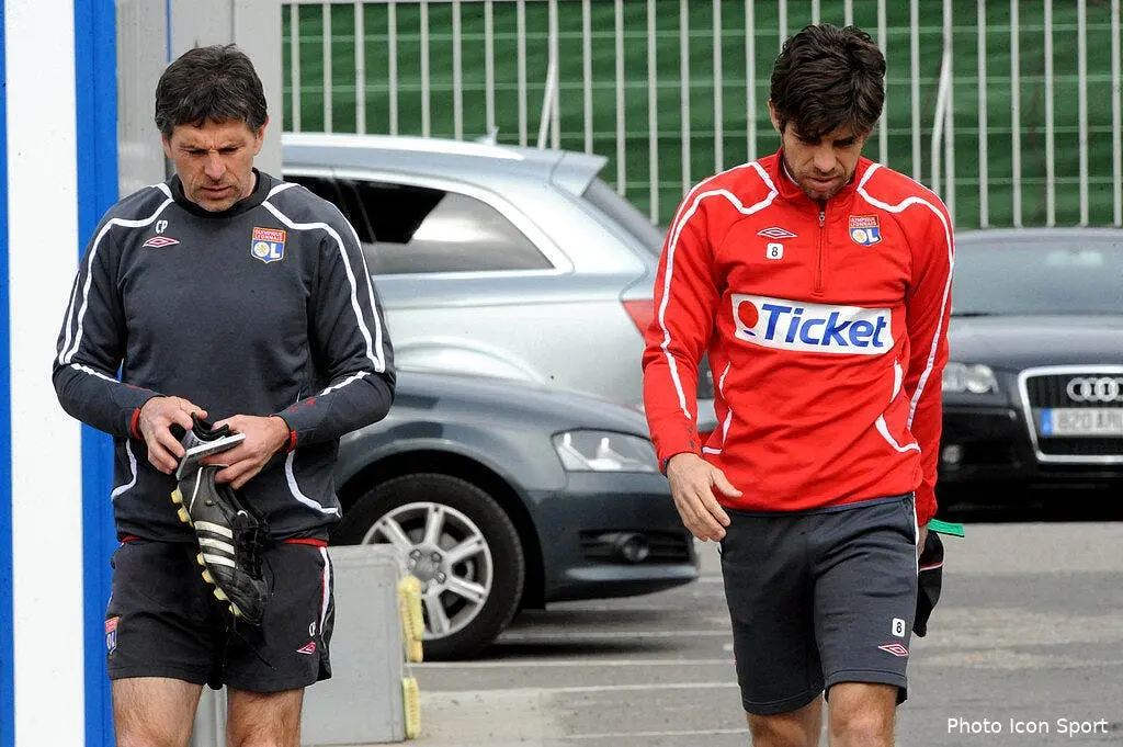 juninho se voit bien entraineur de l ol 59961 10388