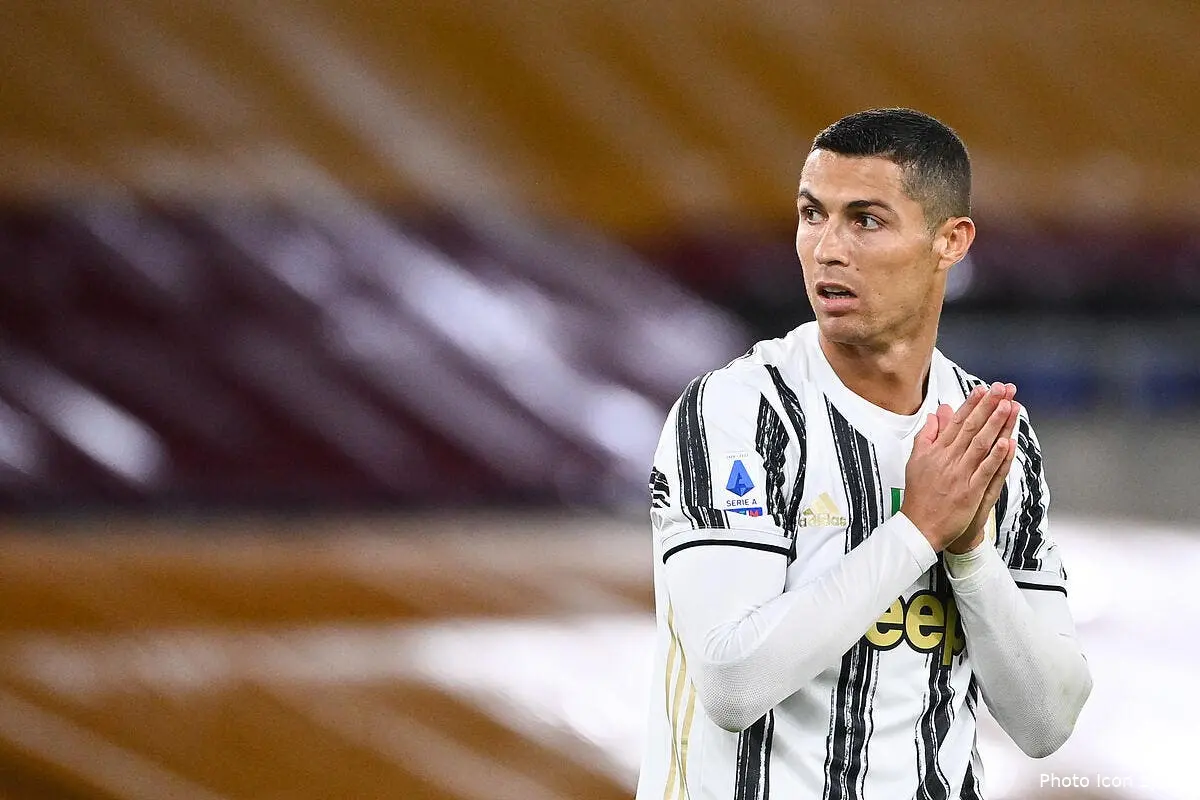 juve ronaldo supprime son post l italie s acharne sur lui icon lp 11788746297921