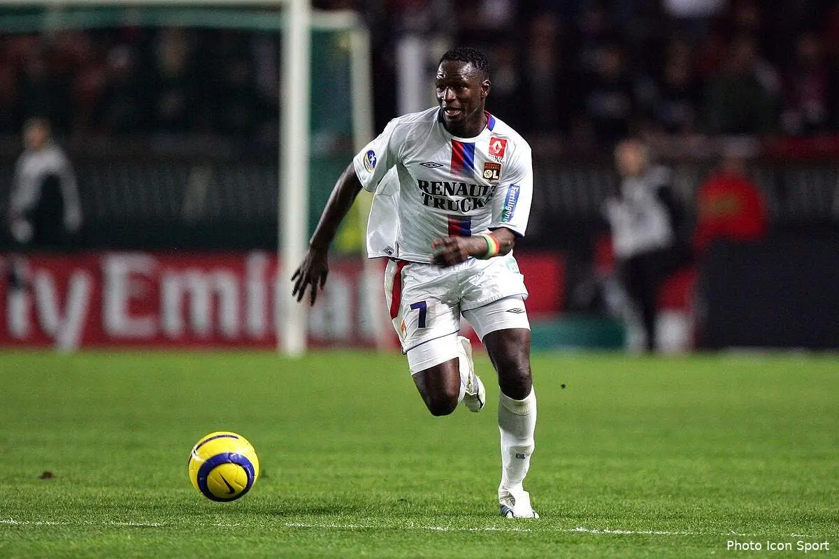 Koné adoubé par Diarra à l’OL