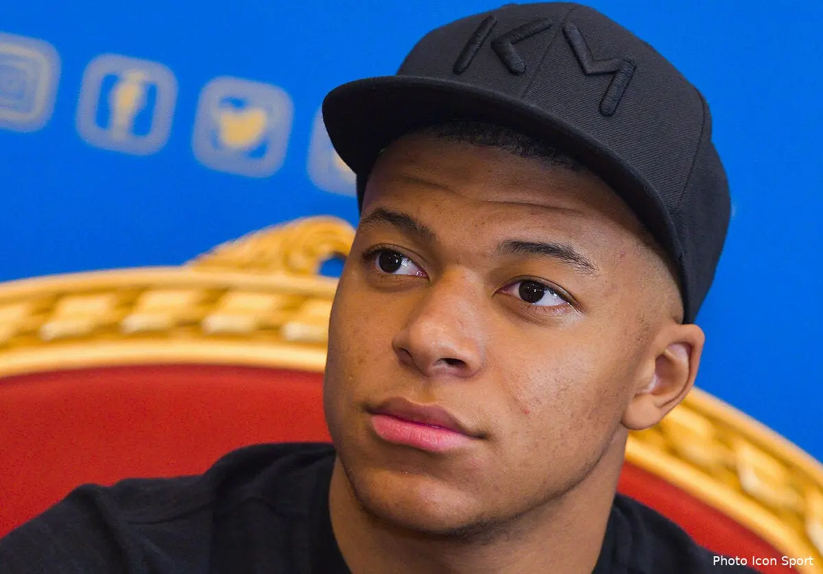 kylian mbappe offre 30 000 euros pour les recherches d emiliano sala icon pix 150119 92 07243105