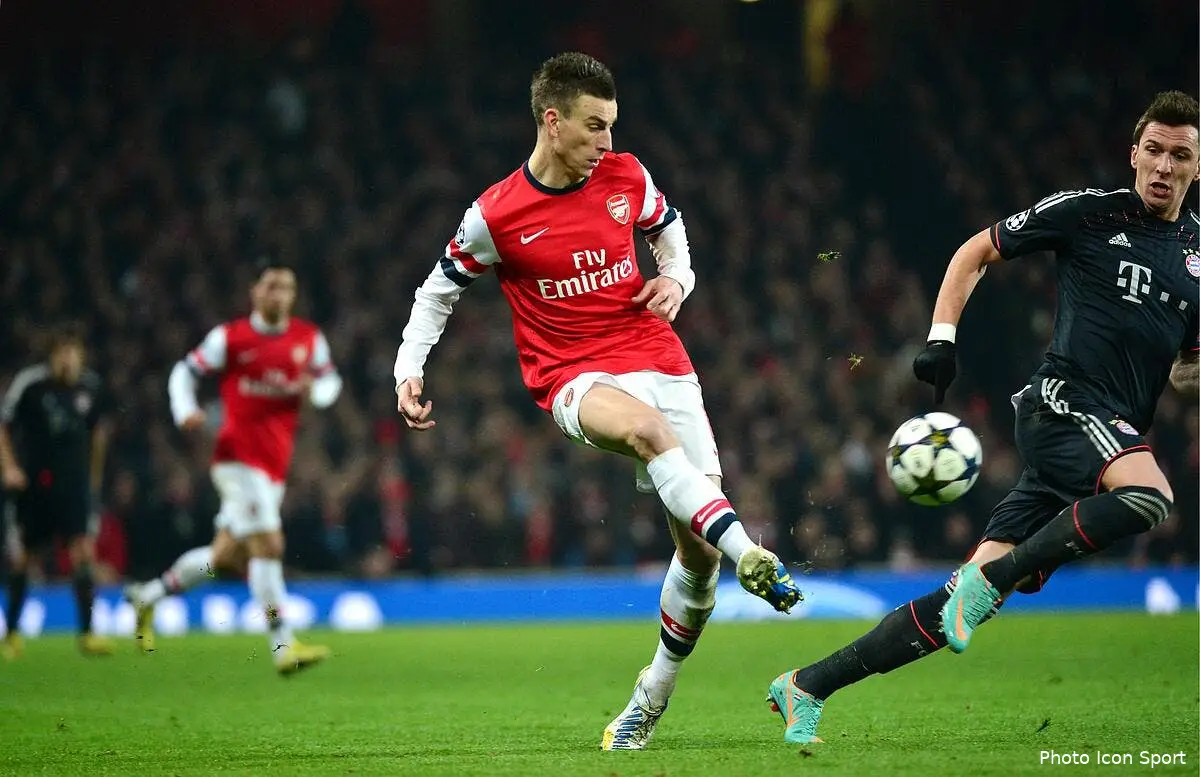 L'agent de Koscielny dément des contacts avec le Barça et le Bayern